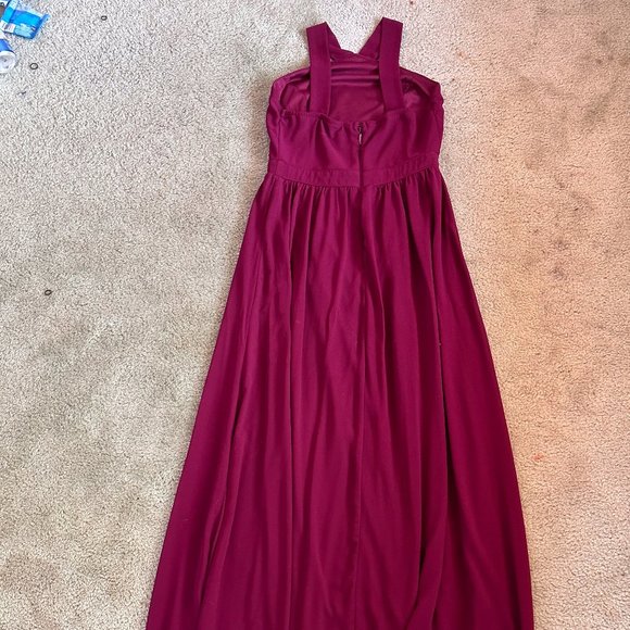 floor length dress, chiffon, burgundy, size medium, lulus - Picture 3 of 3